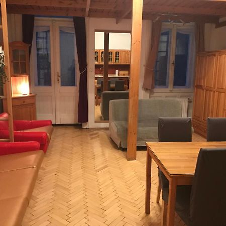 Szenes-House Apartman Boedapest Buitenkant foto